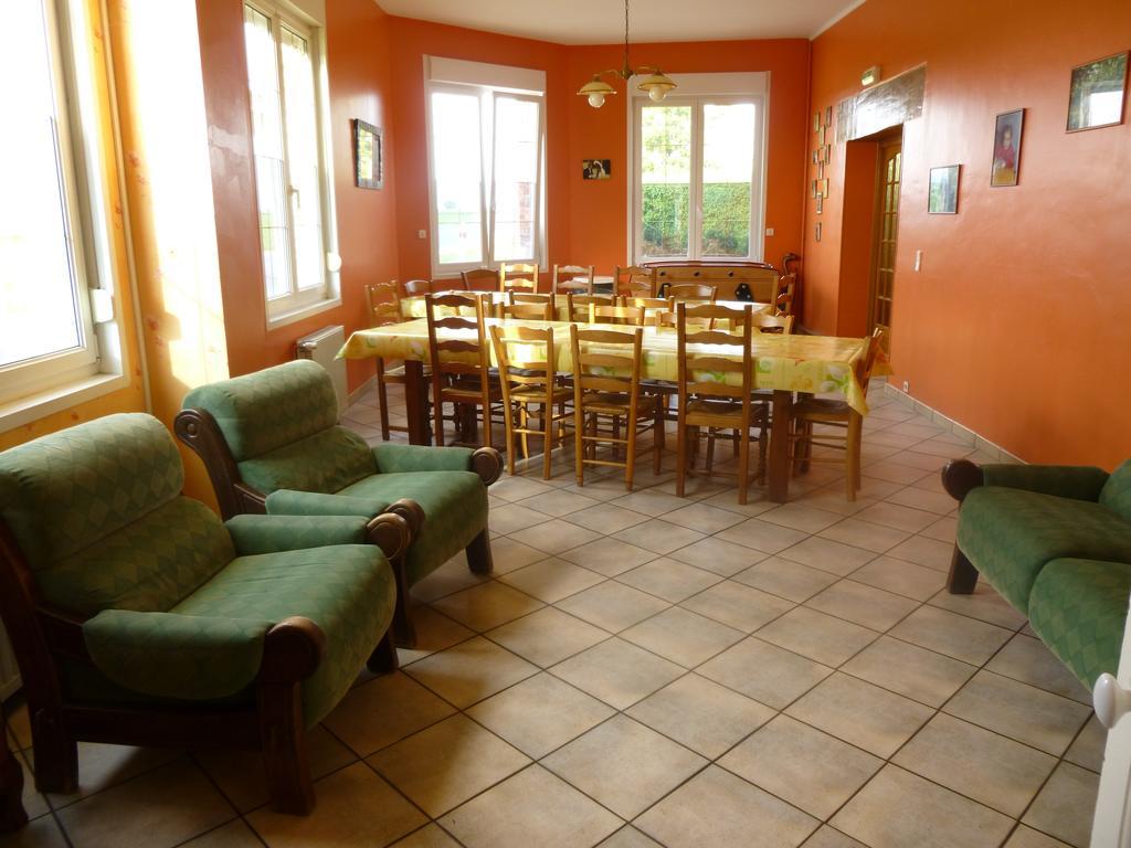 Family Delcour Bed and Breakfast Mailly-Maillet Εξωτερικό φωτογραφία